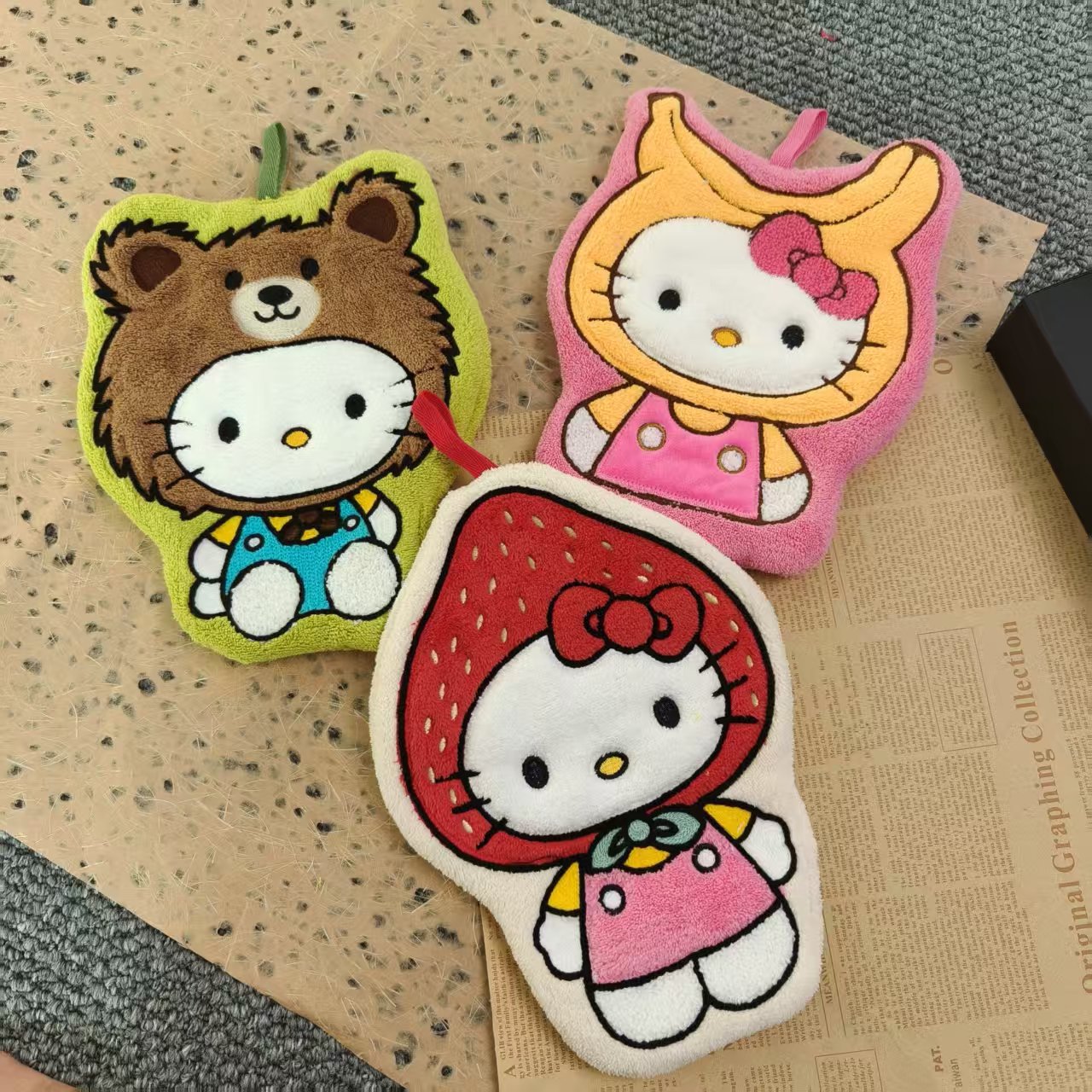 Kitchen Appliances Brand - Cute Hello Kitty Cartoon Hanging Hand